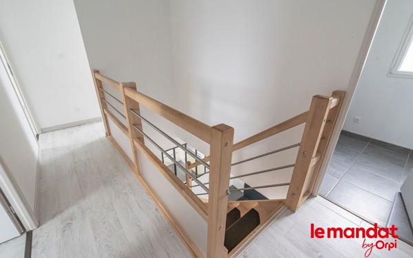 Maison à vendre    4 pièces • 101 m2 Vivaise