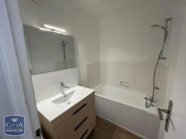 Appartement à louer 2 pièces 39.6m² Rambouillet (78120)