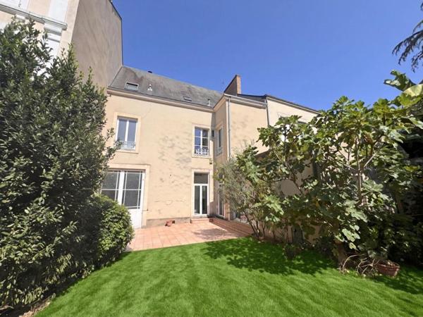 Maison de ville Le Mans 9 pièce(s) 300m² avec jardin Hôtel particulier 19e