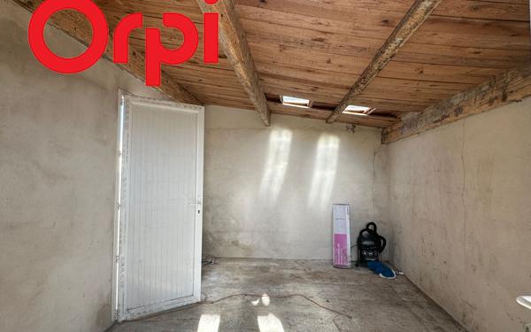 Maison à vendre    5 pièces •  Échillais