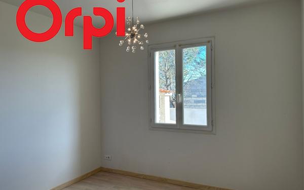 Maison à vendre    5 pièces •  Échillais