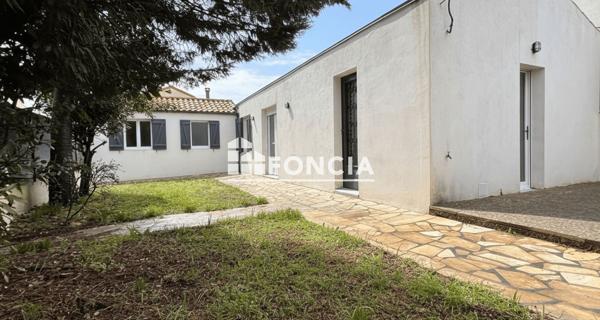 À vendre Maison 3 pièces 69 m² - Rochefort 17300