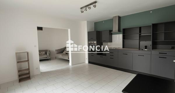 À vendre Maison 3 pièces 69 m² - Rochefort 17300