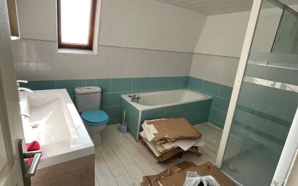 Maison à vendre    3 pièces • 93,60 m2 Hazebrouck