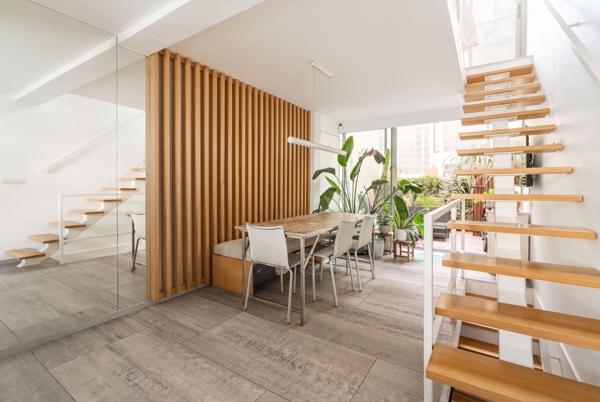 Exclusivité - Paris19 - La Mouzaïa - Maison d'architecte de 84,34m²
