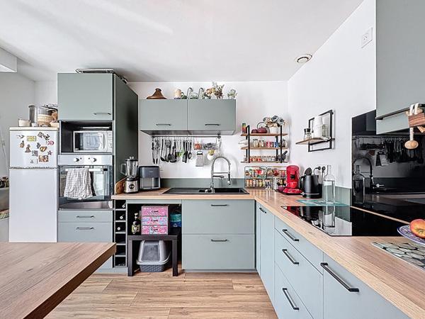 EXCLUSIVITE - Appartement, terrasse, 1 chambre - 54m² - Quartier recherché de Lanester