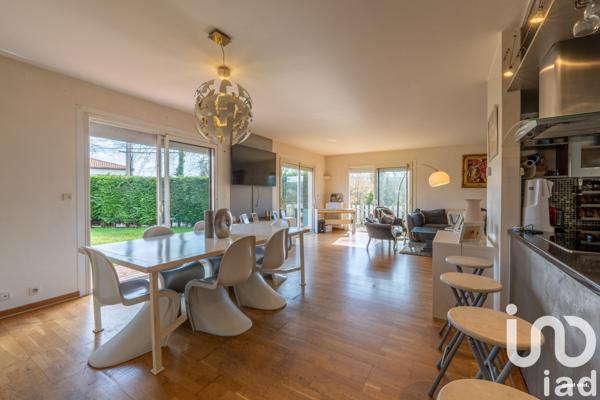 Maison à vendre 5 pièces 220 m² Pin-Balma