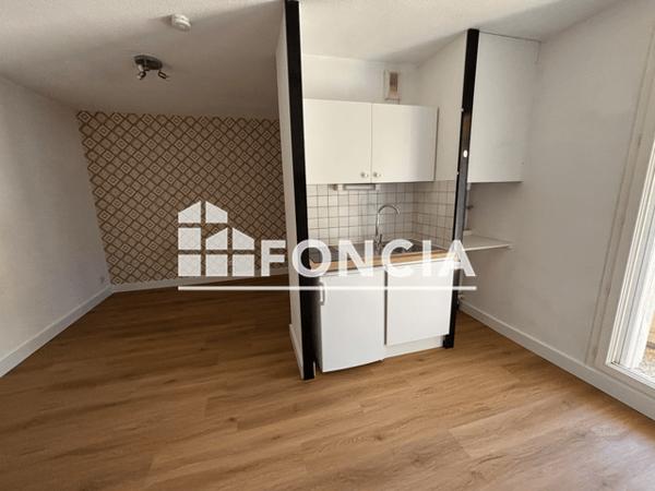 Location Studio 22.19 m² - 18 AVENUE PIERRE MASSE Pau 64000