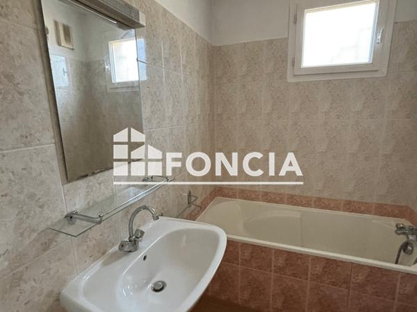 Location Studio 22.19 m² - 18 AVENUE PIERRE MASSE Pau 64000