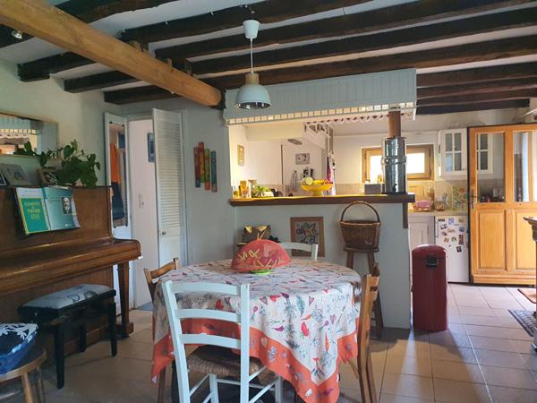 MAISON DE PAYS À VENDRE PROCHE DE SELLES SUR CHER