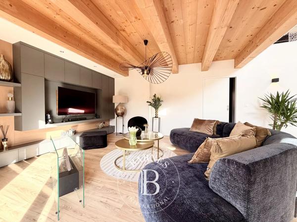 Valenciennes, Appartement 3 Chambres -  220 m² à vendre