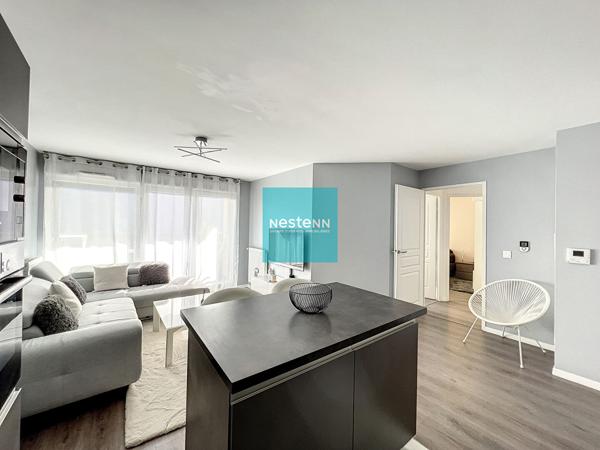 Uniquement chez NESTENN FRANCONVILLE ! Superbe appartement 3 Pièces Exposé Sud dans une Résidence de Standing. Balcon et place de parking en sous-sol. Quartier Jean Monnet.