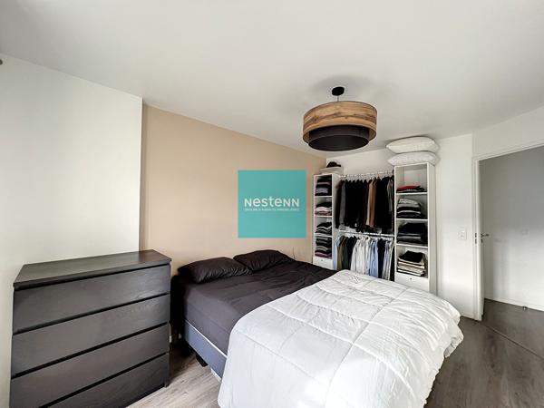 Uniquement chez NESTENN FRANCONVILLE ! Superbe appartement 3 Pièces Exposé Sud dans une Résidence de Standing. Balcon et place de parking en sous-sol. Quartier Jean Monnet.