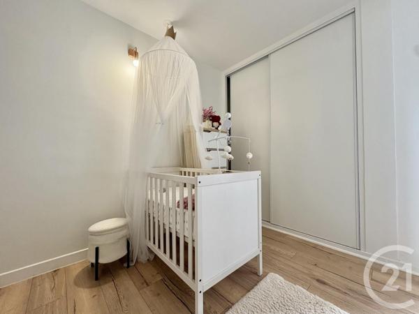 Appartement T4 à vendre  4 pièces - 74,35 m2 LA TOUR DU PIN - 38