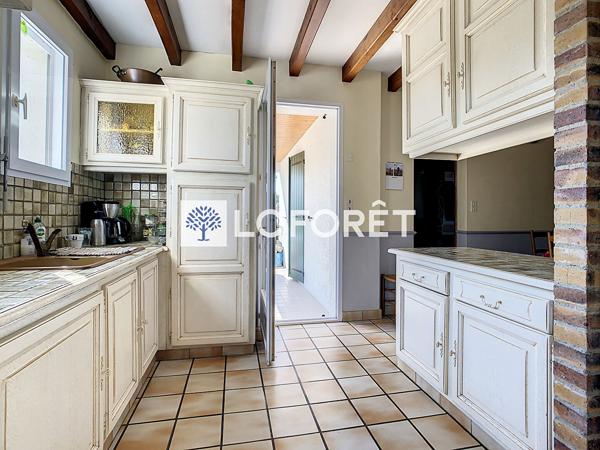 Achat maison près de NUEIL LES AUBIERS - 7 pièce(s) - 173 m² - 254 740 €