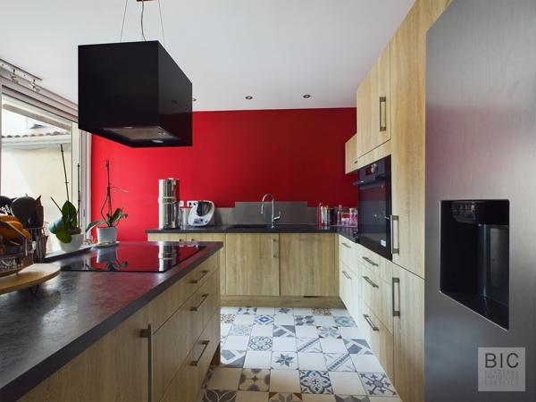 Villenave-d'Ornon – Maison – T6 – 220 m²