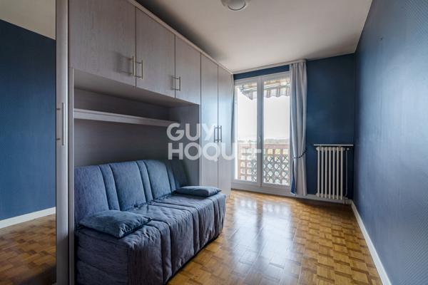 Croix de Pierre : T4 vue Garonne avec parking et caves !