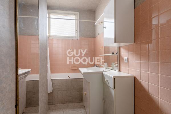 Croix de Pierre : T4 vue Garonne avec parking et caves !