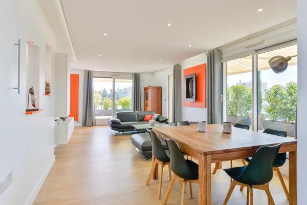 Lyon 4 - Hénon - Maison sur le toit - 149,17m² - 4 CH - Terrasse 190m²
