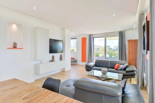 Lyon 4 - Hénon - Maison sur le toit - 149,17m² - 4 CH - Terrasse 190m²