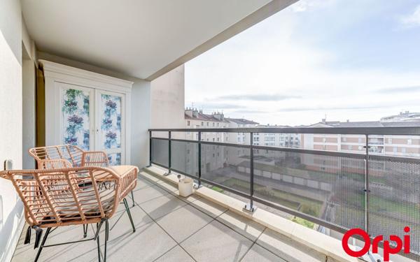 Appartement à vendre    4 pièces • 80,46 m2 Villeurbanne