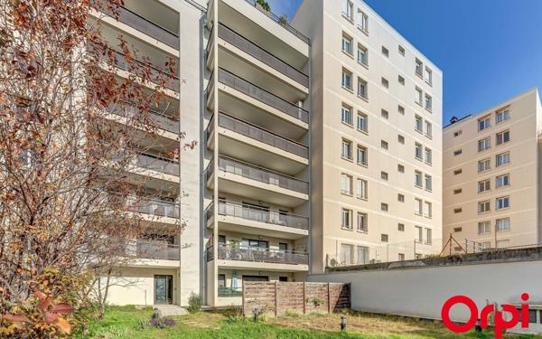 Appartement à vendre    4 pièces • 80,46 m2 Villeurbanne