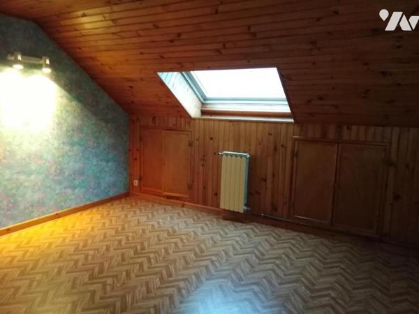 BRUAY SUR ESCAUT MAISON A ETAGE AVEC JARDIN ET GARAGE 