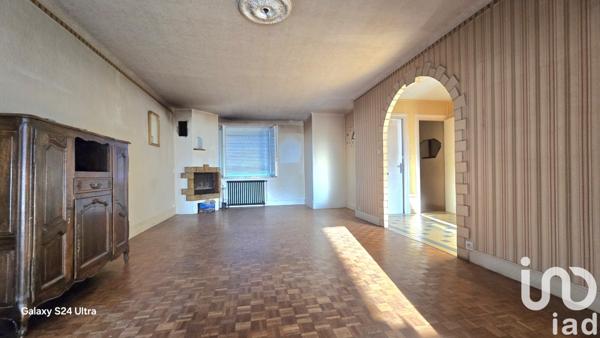 Maison à vendre 8 pièces 199 m² Saint-Amand-Montrond