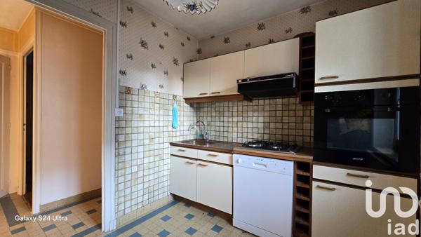 Maison à vendre 8 pièces 199 m² Saint-Amand-Montrond