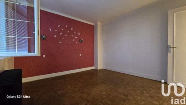 Maison à vendre 8 pièces 199 m² Saint-Amand-Montrond