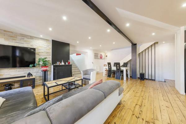 Maison à vendre 6 pièces 200m² Mozac (63200)