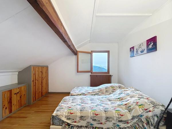 Maisonsur les hauteurs de LUCINGES (74)