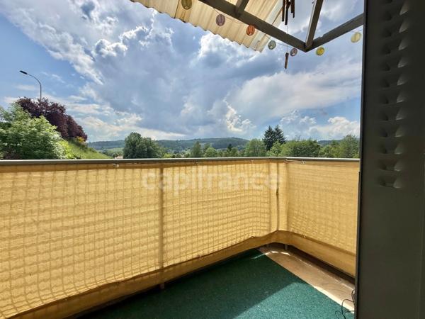 MAISON DE 80 M², TERRAIN CLOS DE 670 M², TERRASSE DE 35 M², 3 CHAMBRES ET 3 GARAGES