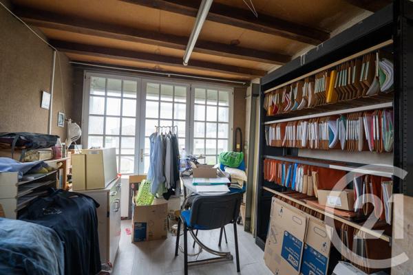 Maison à vendre  8 pièces - 181 m2 MEDIS - 17