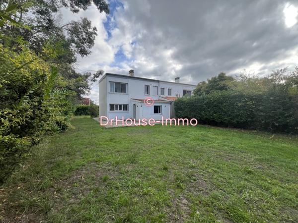 Terrain à vendre 4 pièces de 96 m²