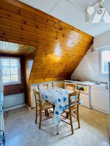 A Vendre à Trégastel (22730) en Côtes-d'Armor (22), Proche des plages et commerces, expo Sud, u...