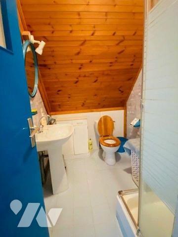 A Vendre à Trégastel (22730) en Côtes-d'Armor (22), Proche des plages et commerces, expo Sud, u...