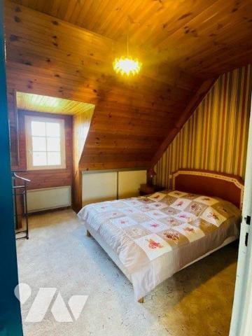 A Vendre à Trégastel (22730) en Côtes-d'Armor (22), Proche des plages et commerces, expo Sud, u...