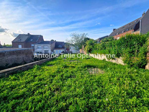 Immeuble de rapport 4 logements + terrain à batir – Centre-ville Le Cateau-Cambrésis 59360