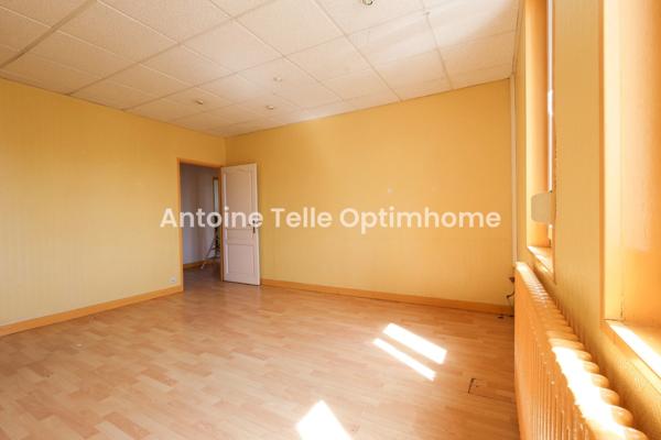 Immeuble de rapport 4 logements + terrain à batir – Centre-ville Le Cateau-Cambrésis 59360