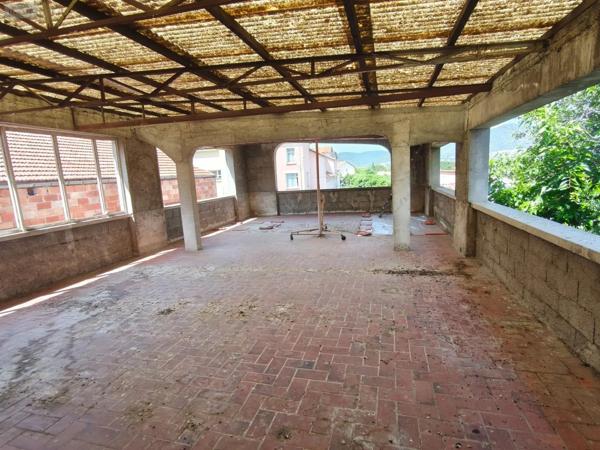 Achat - Maison Les Mées 04190 7 pièces 400 m 2 496 m 2