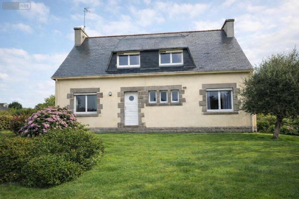 Maison à vendre à Plomelin dans le Finistère (29700), ref : NJ13