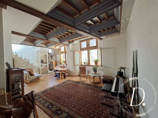 Magnifique maison de village, 5 pièces à Poussan