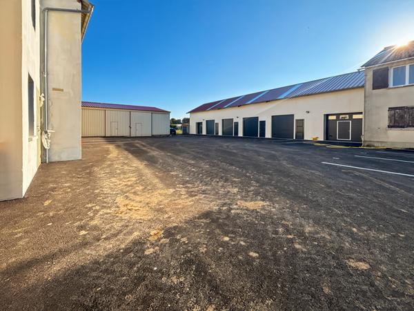 Entrepôt de 103m2 PERIGNY SUR YERRES