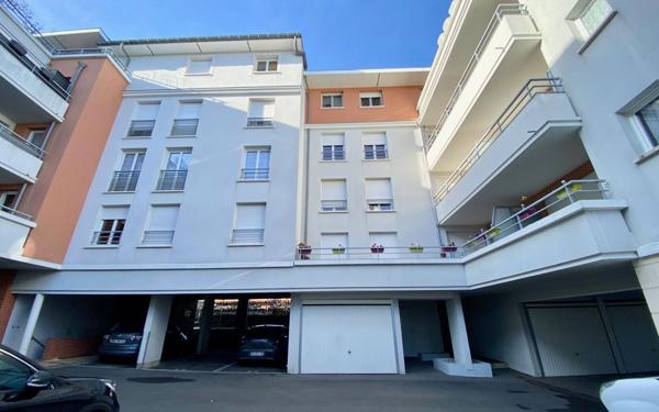 Appartement à vendre    2 pièces • 37,84 m2 Combs-la-Ville