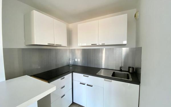 Appartement à vendre    2 pièces • 37,84 m2 Combs-la-Ville