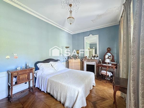 Maison de Maître de 272 m² sur 9000 m² de parc arboré à Carbonne