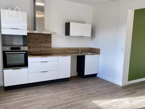 Location Appartement 3 pièces 65 m2 à Sévérac-d'Aveyron