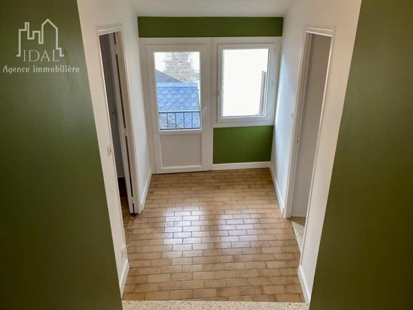 Location Appartement 3 pièces 65 m2 à Sévérac-d'Aveyron
