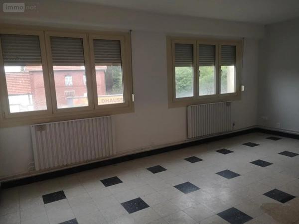 Location - Fonds et/ou murs commerciaux Cambrai 59400 6 pièces 378 m 2 702 m 2